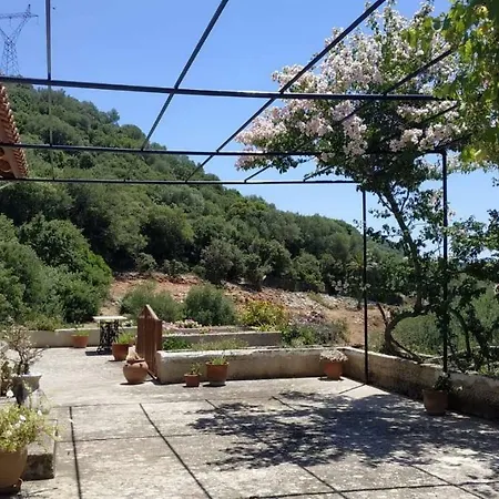Tsapoula Holiday home